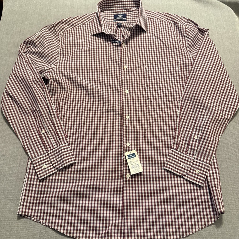 Dockers Mens Medium 15 15.5 Button Down Shirt Burgundy Check NWT Easy Care